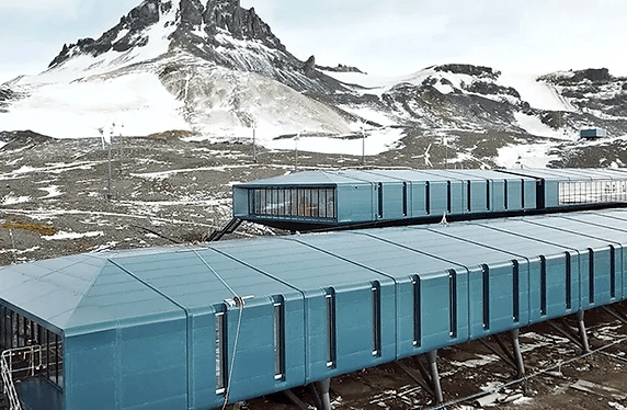 Estação Antártica Comandante Ferraz onde a Arfit implementou soluções de climatização